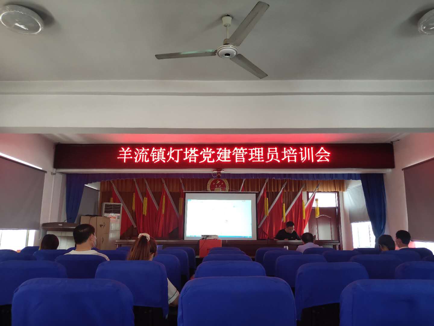 山東興源機(jī)械有限公司官網(wǎng)|起重機(jī)|行車|山東興源機(jī)械|單梁起重機(jī)|電動(dòng)葫蘆|起重配件|www.songbaowang.com|xyqzj|xyqzj.com|興源起重機(jī)|興源|起重機(jī)行車|起重設(shè)備|起重機(jī)械